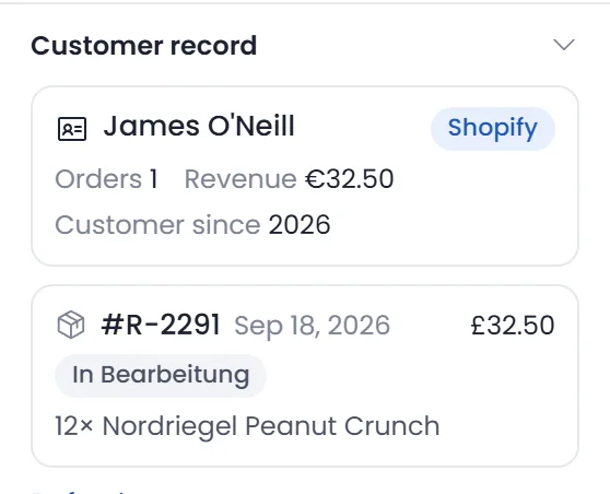 Customer record in the inbox: customer, revenue and an order with its status from the shop system.